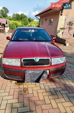 Лифтбек Skoda Octavia 2001 в Львове