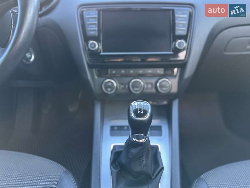 Універсал Skoda Octavia 2014 в Рівному