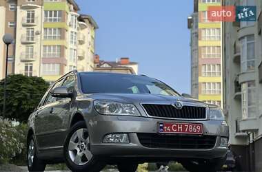 Универсал Skoda Octavia 2012 в 
