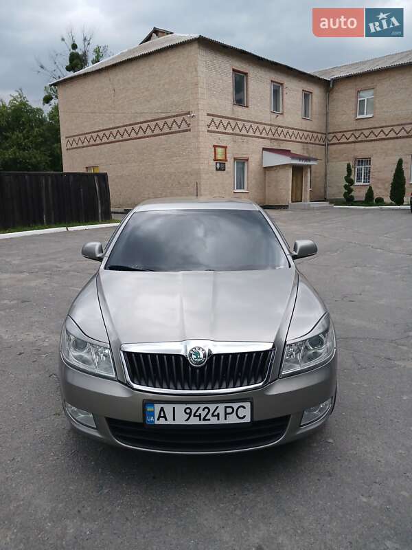 Ліфтбек Skoda Octavia 2011 в Ставищі