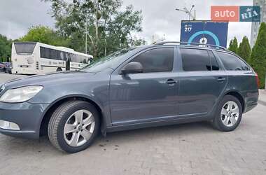 Универсал Skoda Octavia 2009 в 