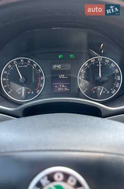 Универсал Skoda Octavia 2009 в 
