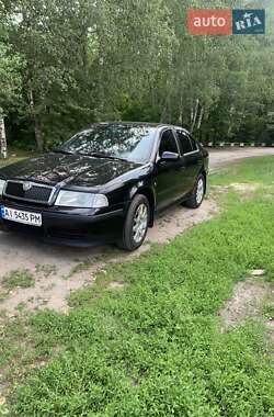 Лифтбек Skoda Octavia 2006 в Березане