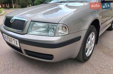 Лифтбек Skoda Octavia 2008 в 