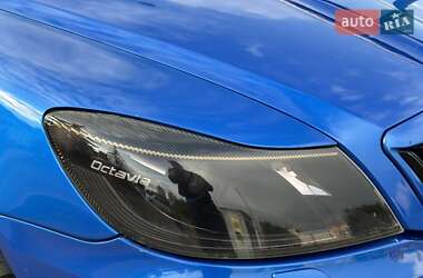 Лифтбек Skoda Octavia 2012 в 