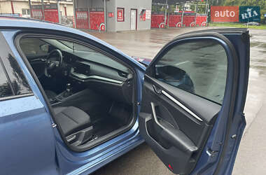 Лифтбек Skoda Octavia 2020 в 