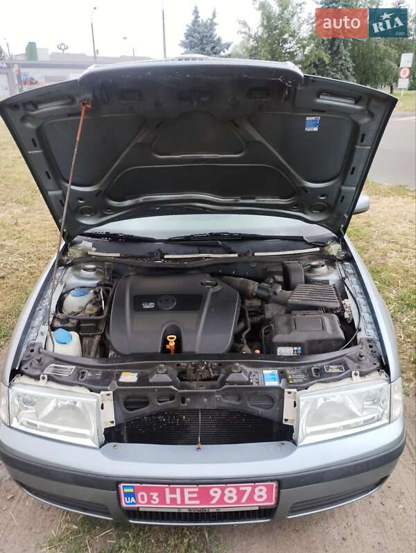 Универсал Skoda Octavia 2006 в Черкассах