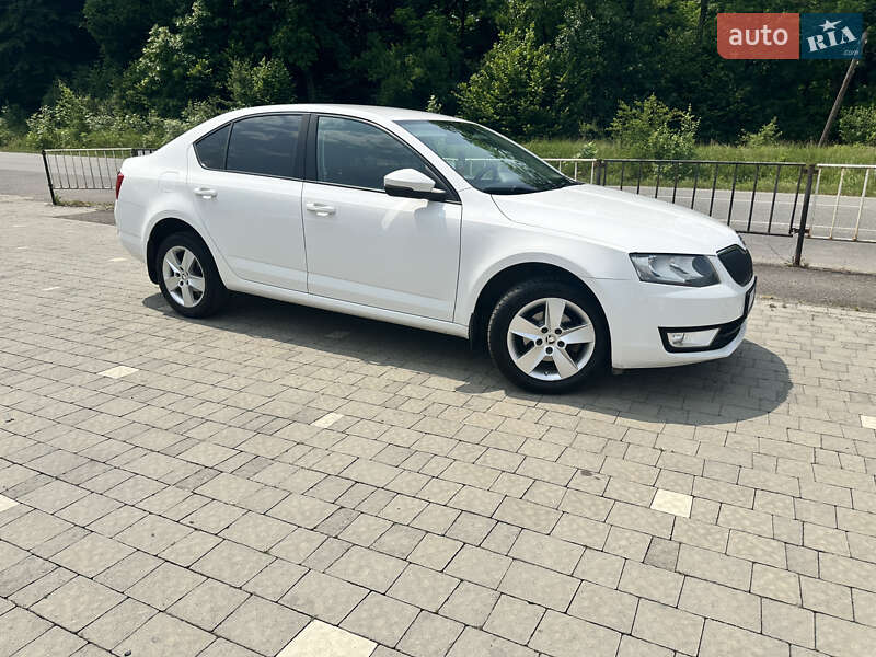 Ліфтбек Skoda Octavia 2015 в Іршаві
