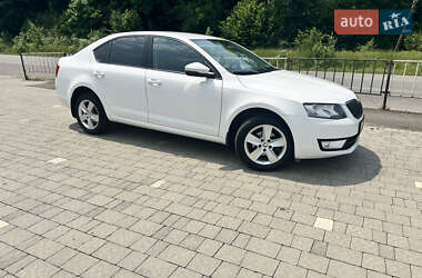 Лифтбек Skoda Octavia 2015 в 