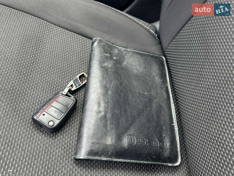 Ліфтбек Skoda Octavia 2015 в Іршаві