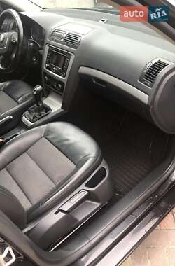 Универсал Skoda Octavia 2011 в 