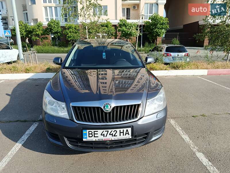 Универсал Skoda Octavia 2010 в 