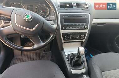 Универсал Skoda Octavia 2010 в 