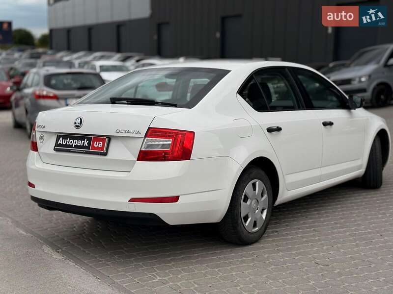 Лифтбек Skoda Octavia 2016 в Львове
