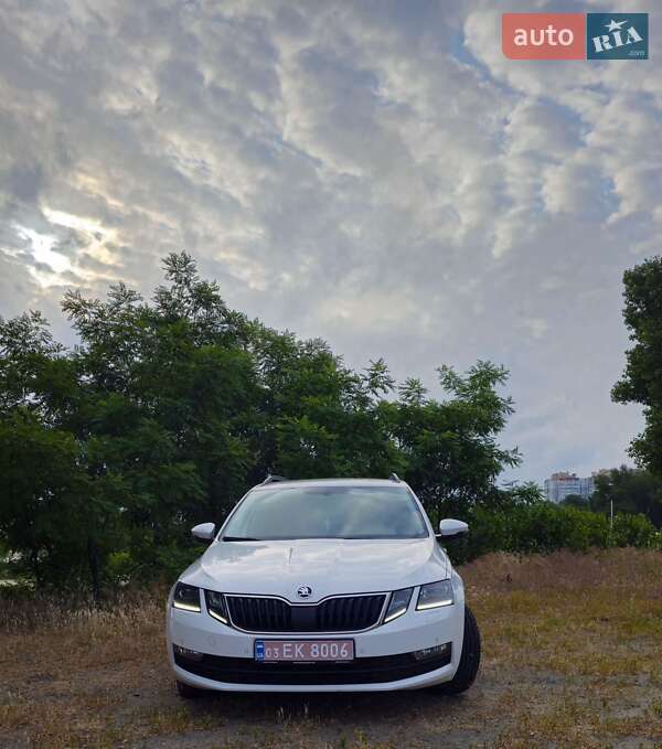 Универсал Skoda Octavia 2019 в 
