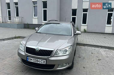 Універсал Skoda Octavia 2012 в Сумах