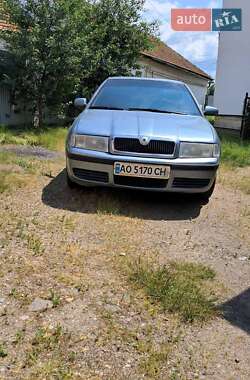 Ліфтбек Skoda Octavia 2005 в Іршаві