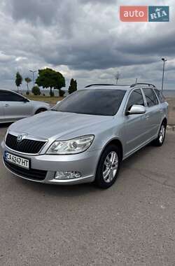 Универсал Skoda Octavia 2012 в Черкассах