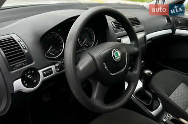 Универсал Skoda Octavia 2009 в 