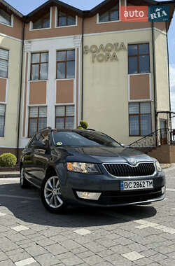 Универсал Skoda Octavia 2014 в Дрогобыче