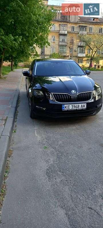 Ліфтбек Skoda Octavia 2020 в 