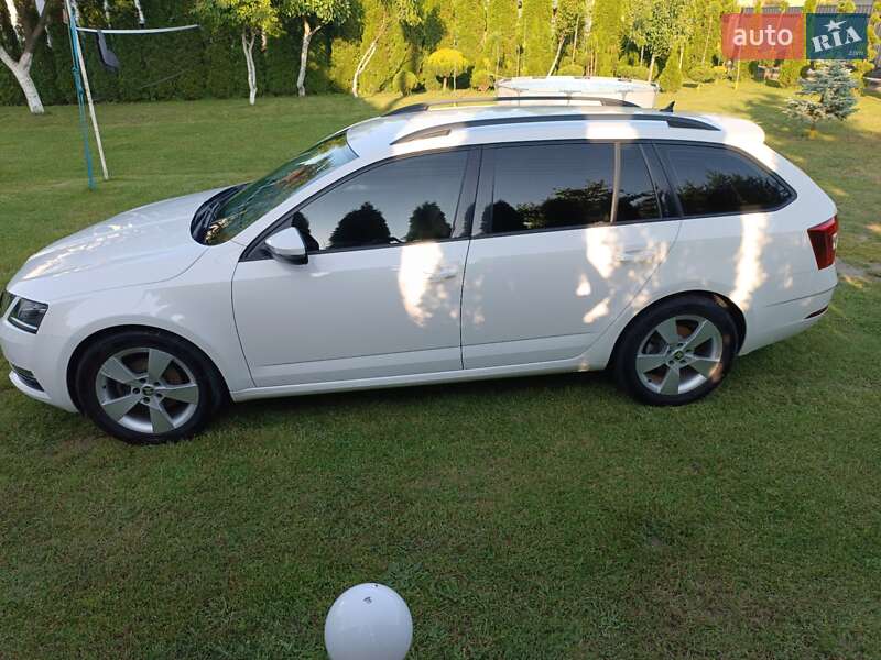 Универсал Skoda Octavia 2018 в Львове