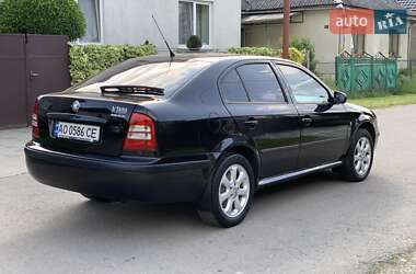 Лифтбек Skoda Octavia 2008 в 