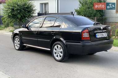 Лифтбек Skoda Octavia 2008 в 