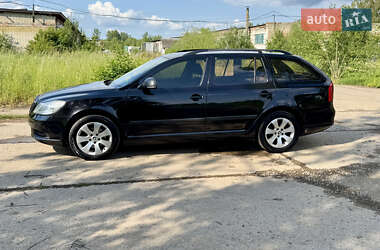 Універсал Skoda Octavia 2011 в Надвірній