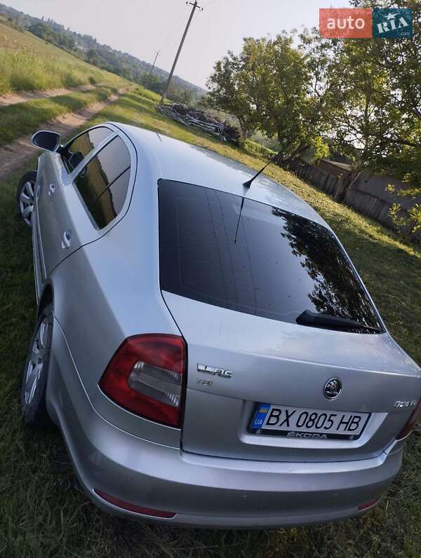 Лифтбек Skoda Octavia 2009 в Городке