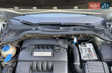 Лифтбек Skoda Octavia 2008 в 