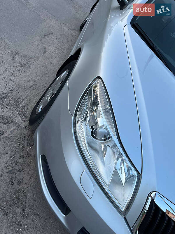Універсал Skoda Octavia 2010 в Дубні фото 7 Універсал Skoda Octavia 2010 в Дубні