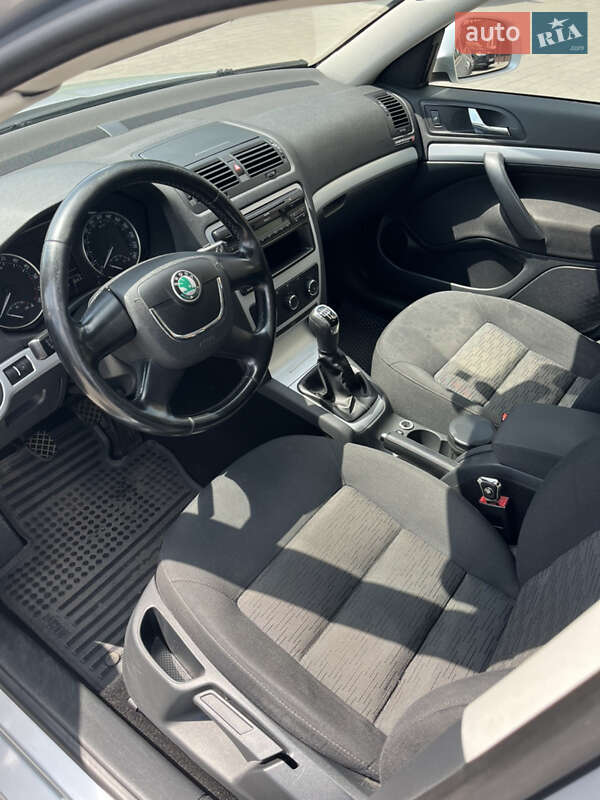 Універсал Skoda Octavia 2010 в Дубні фото 17 Універсал Skoda Octavia 2010 в Дубні