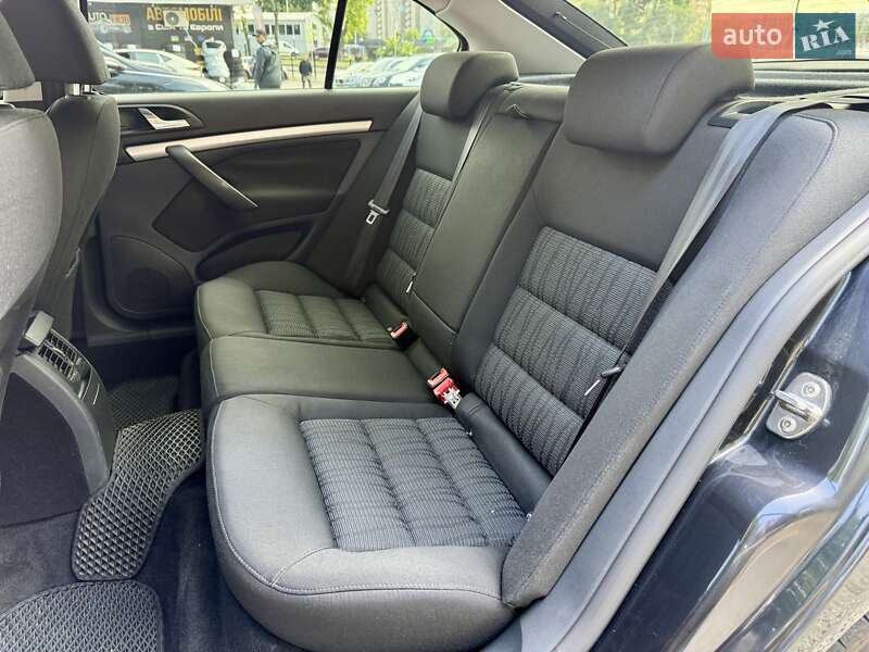 Лифтбек Skoda Octavia 2010 в Харькове