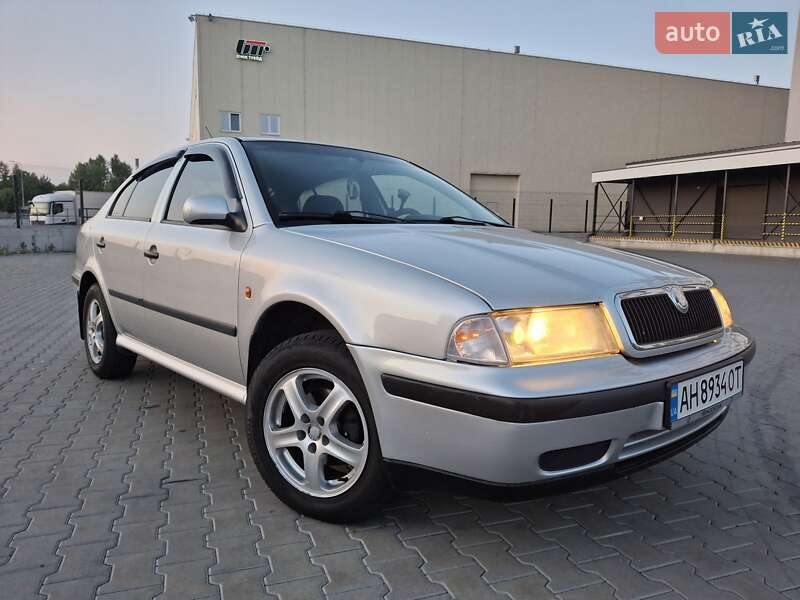 Skoda Octavia 2000