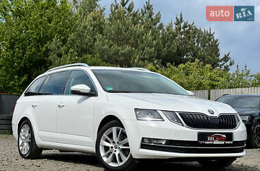 Универсал Skoda Octavia 2020 в Луцке