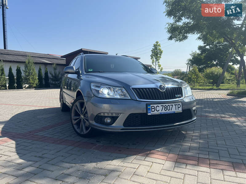 Универсал Skoda Octavia 2012 в Золочеве