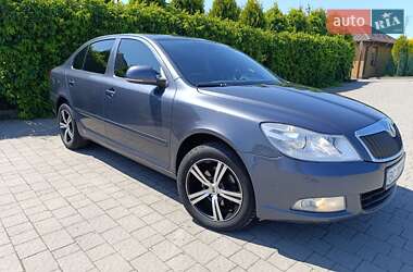 Лифтбек Skoda Octavia 2008 в Стрые