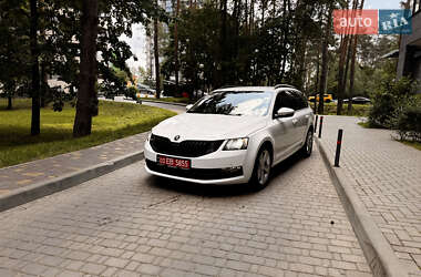 Универсал Skoda Octavia 2020 в 