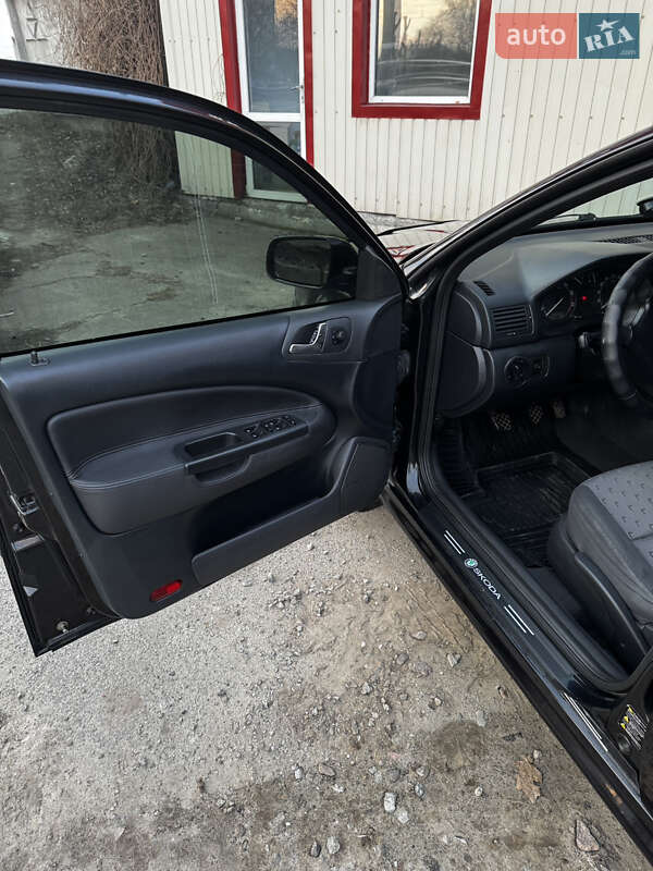 Ліфтбек Skoda Octavia 2006 в Києві