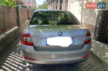 Універсал Skoda Octavia 2014 в Ужгороді
