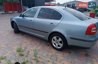 Лифтбек Skoda Octavia 2005 в 