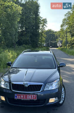 Универсал Skoda Octavia 2009 в 