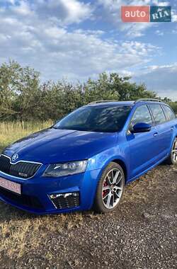 Универсал Skoda Octavia 2015 в Соленом