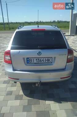 Универсал Skoda Octavia 2010 в Полтаве