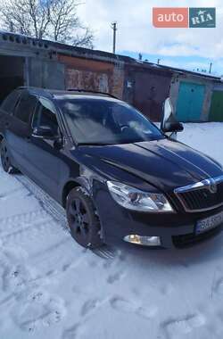 Універсал Skoda Octavia 2009 в Кропивницькому