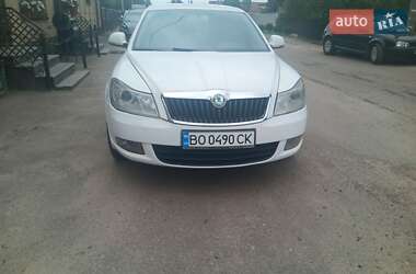 Ліфтбек Skoda Octavia 2010 в Житомирі