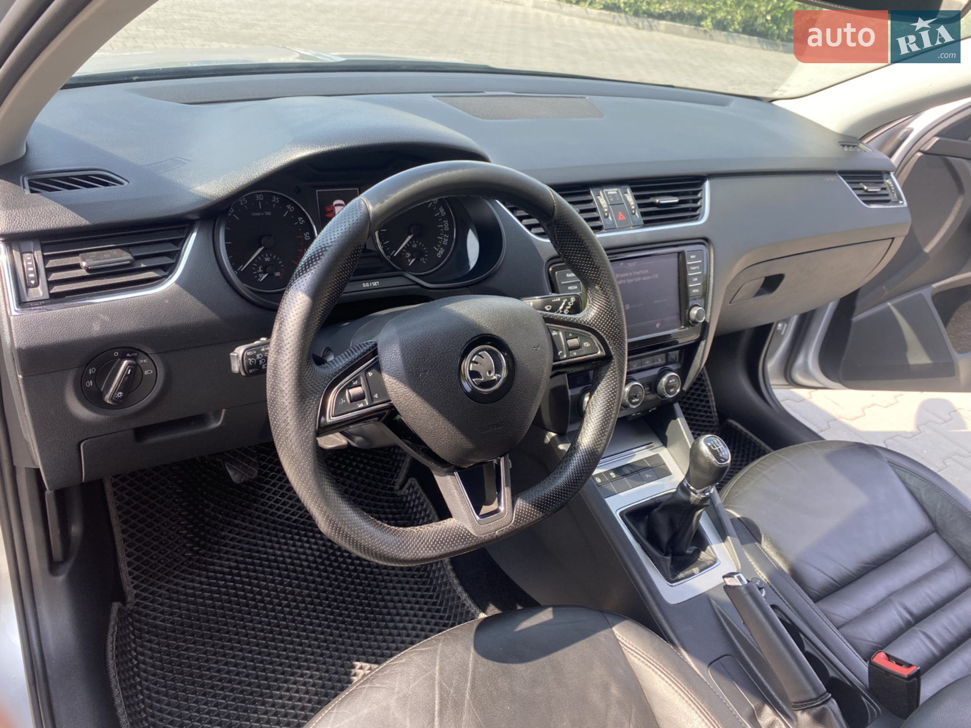 2016 Skoda Octavia - мініатюра 8