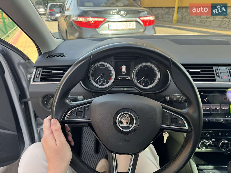 Универсал Skoda Octavia 2019 в Луцке фото 12 Универсал Skoda Octavia 2019 в Луцке