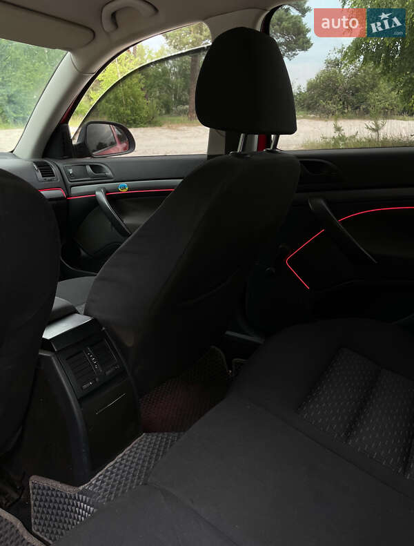 Ліфтбек Skoda Octavia 2010 в Сумах